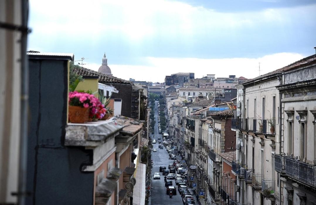 A Casuzza Al Centro,con Terrazzino Privato Apartment CTA