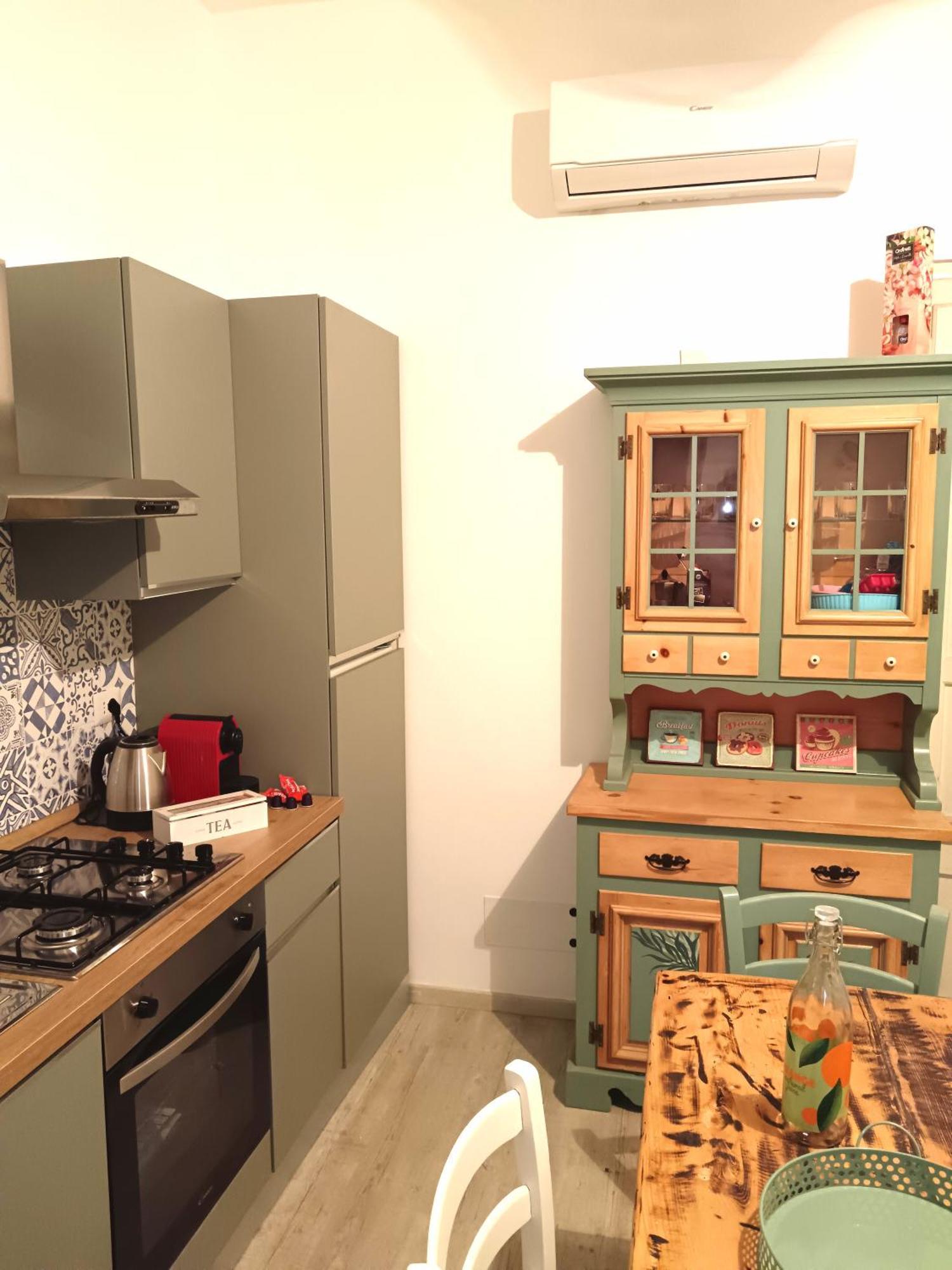 Apartment A Casuzza Al Centro,con Terrazzino Privato CTA