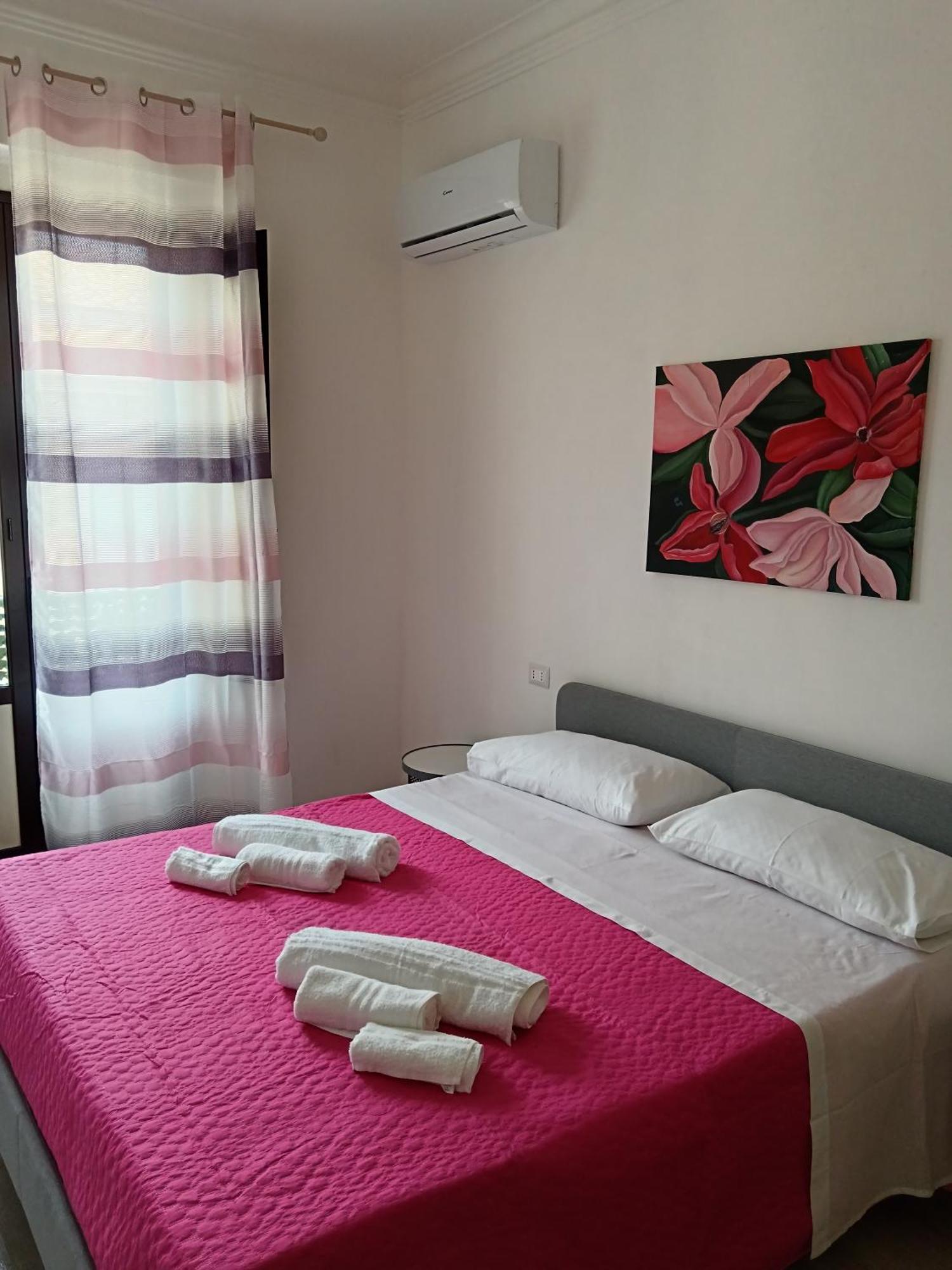 A Casuzza Al Centro,con Terrazzino Privato Apartment *