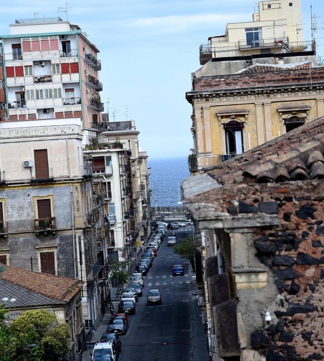 Apartment A Casuzza Al Centro,con Terrazzino Privato