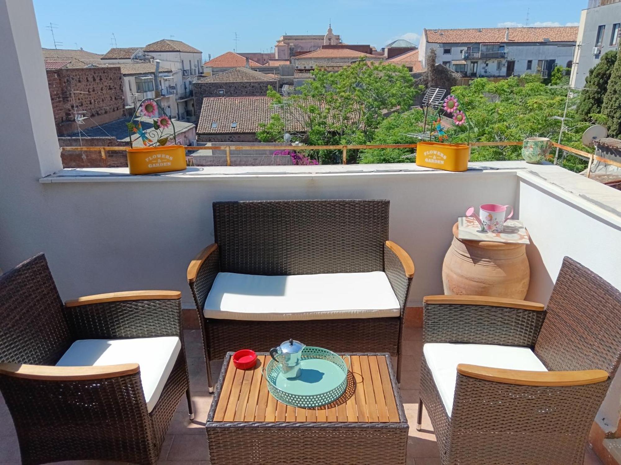 A Casuzza Al Centro,con Terrazzino Privato *